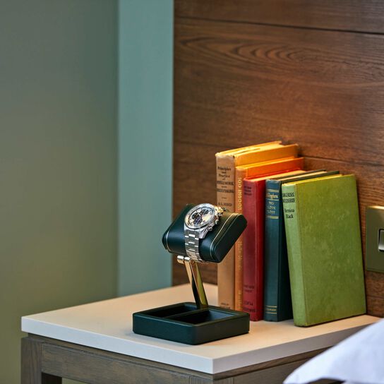 WOLF British Racing Single Travel Watch stand 485441 Lifestyle image number 1